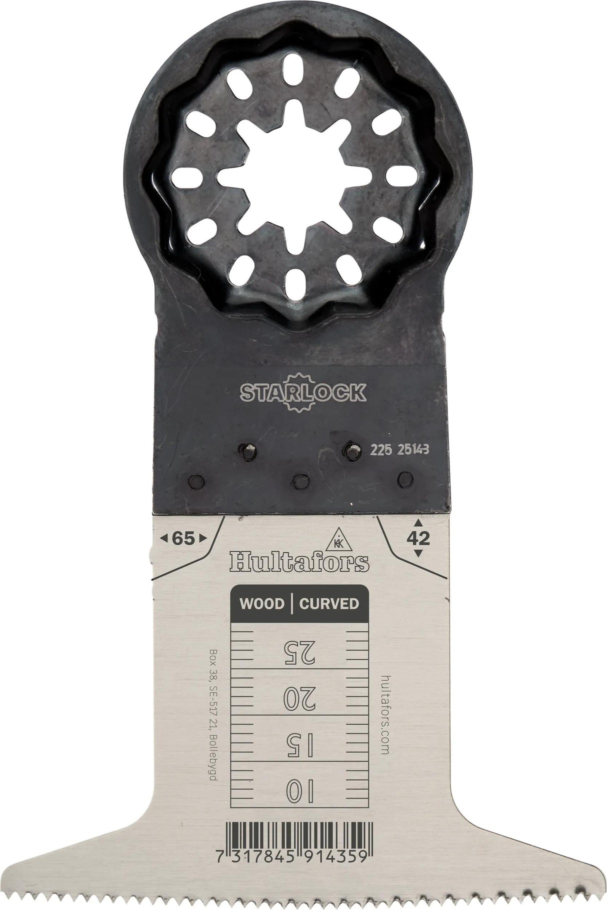 Curved saw blade