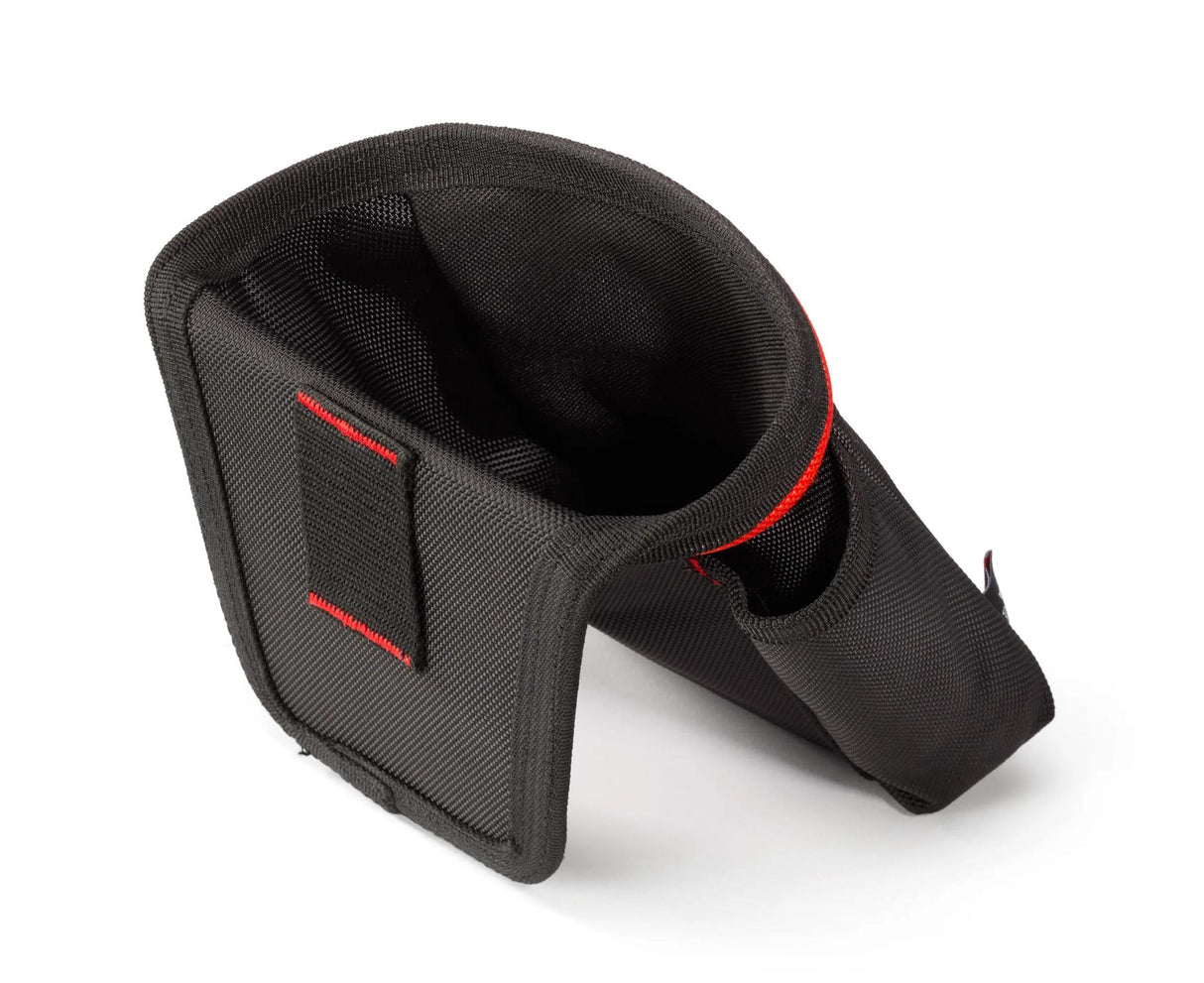 Pochette arrière pour les outils et les clous